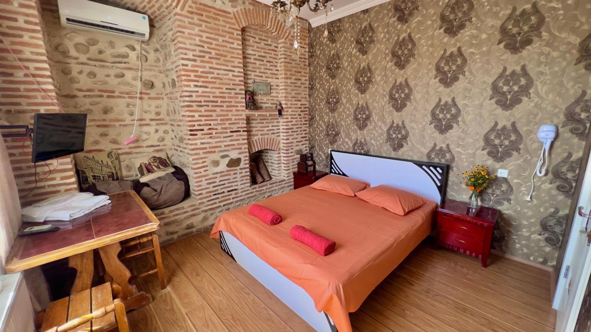 Burji Guest House Sighnaghi Bagian luar foto